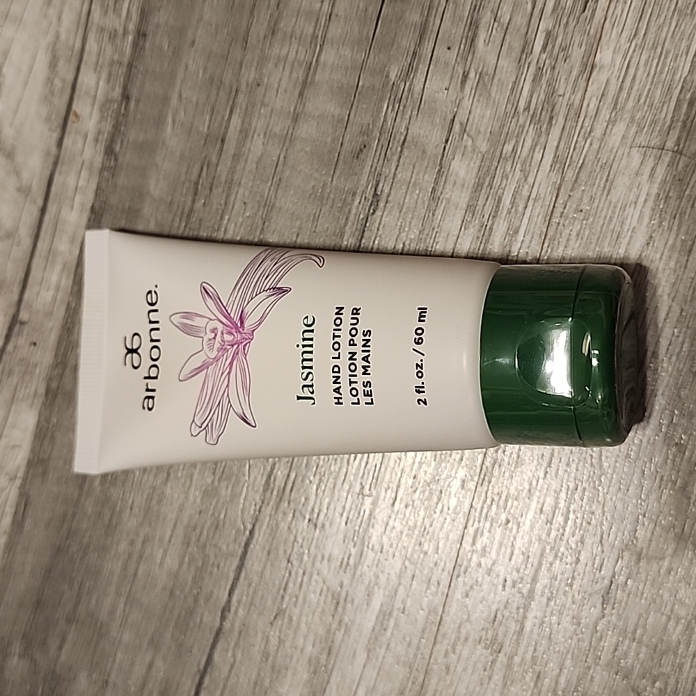 Arbonne jasmine hand lotion